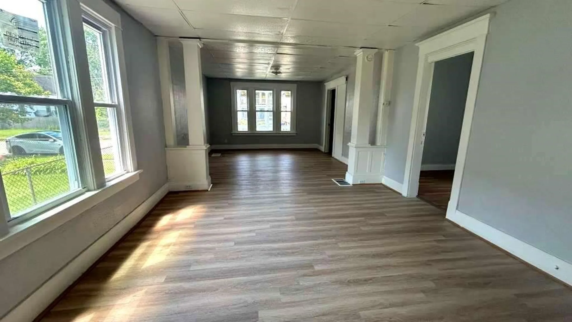 Property at 37 Fox Street, Buffalo, NY 14212 12
