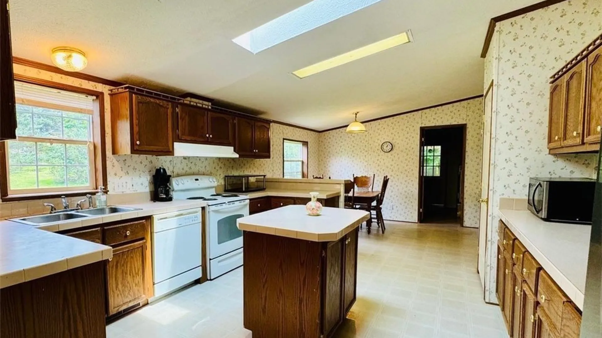 Property at 3285 Middlebrook Hill Road, Harpersfield, NY 12093 16