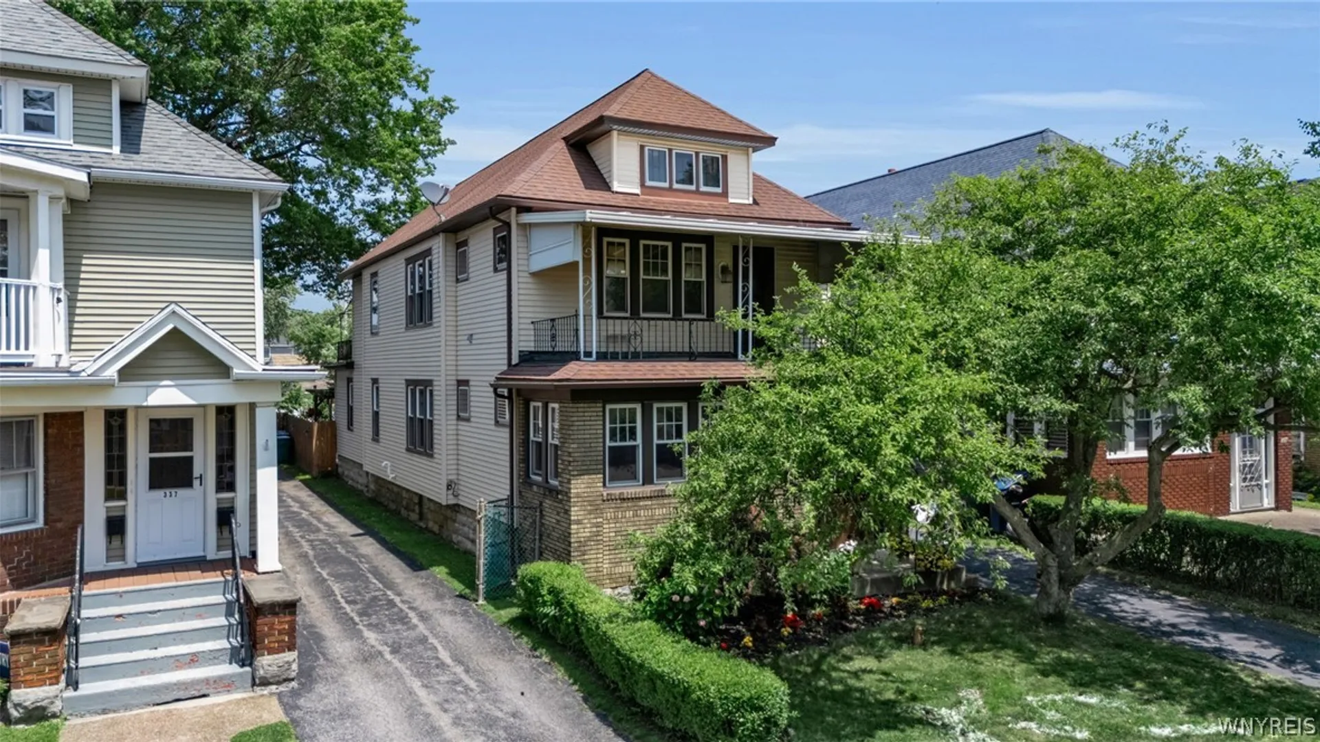 Property at 333 North Drive, Buffalo, NY 14216 2