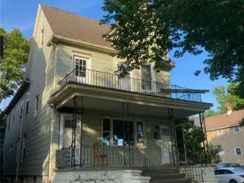 811 Columbus Parkway, Buffalo, NY 14213