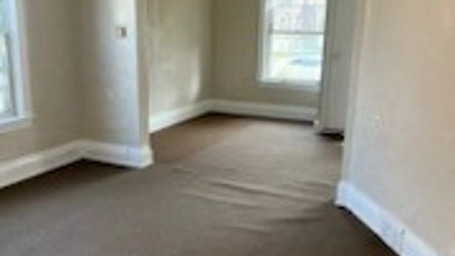 Property at 1876 Pierce Avenue, Niagara Falls, NY 14301 4