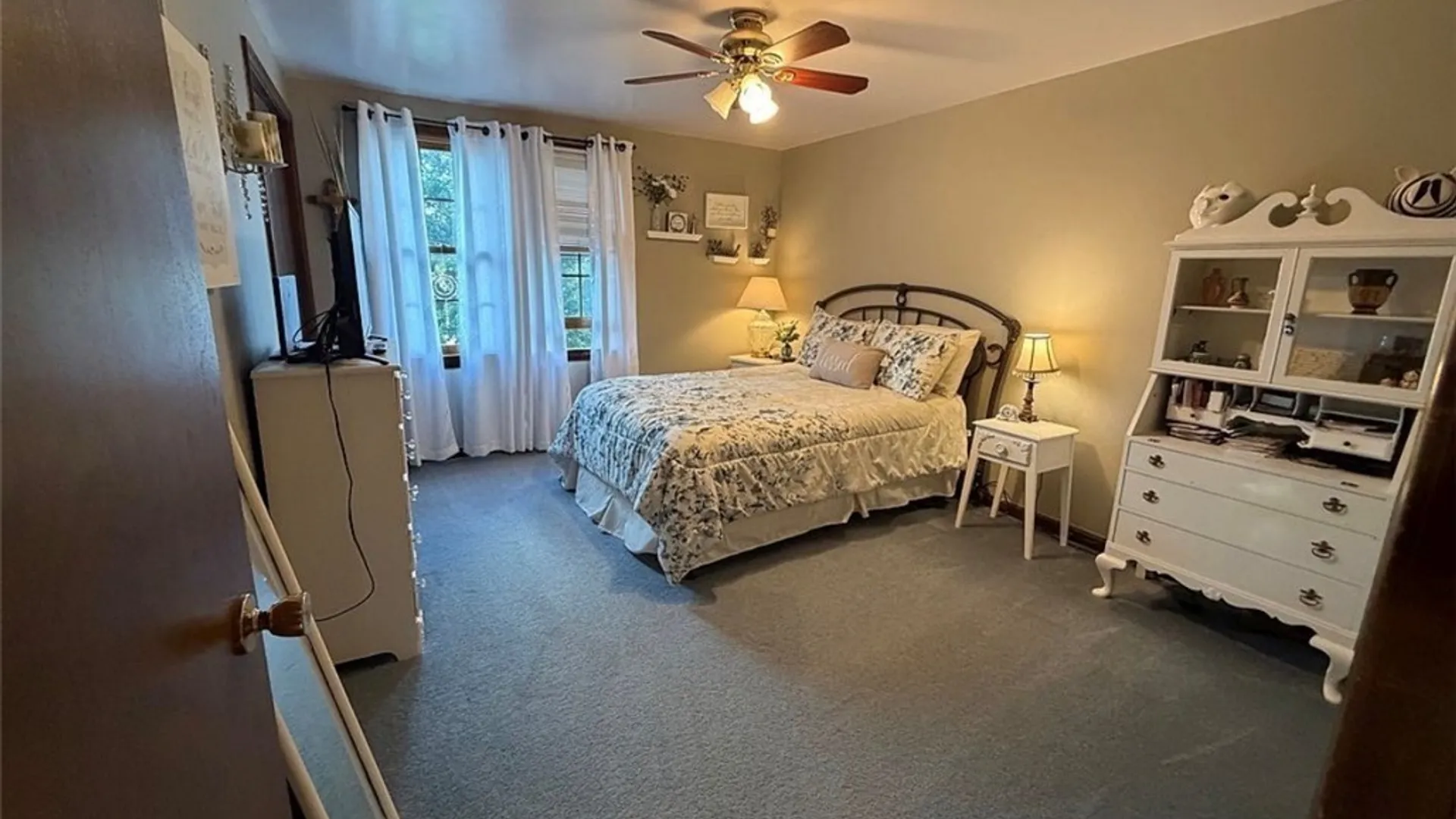 Property at 52 Wyndmoor Court, Cheektowaga, NY 14043 30