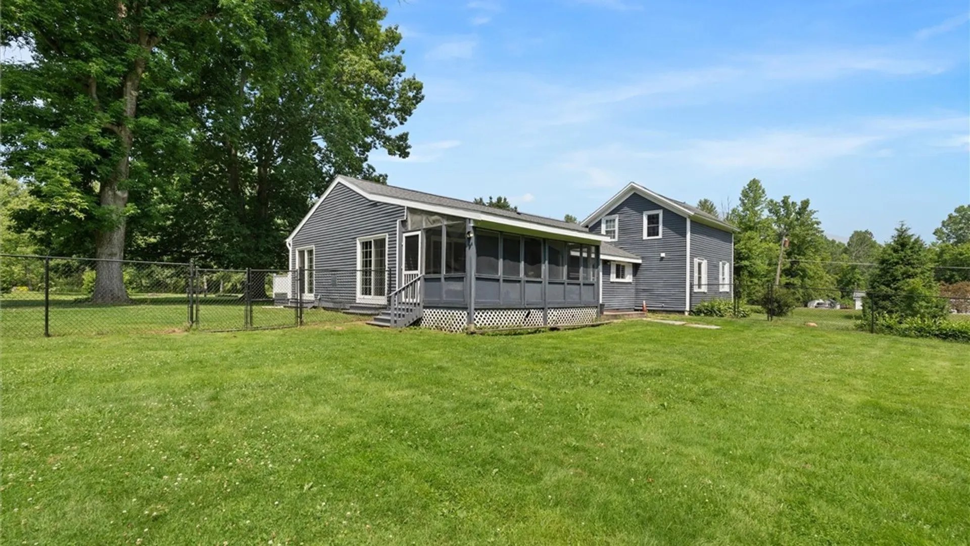 Property at 305 Howard Road, Volney, NY 13069 8
