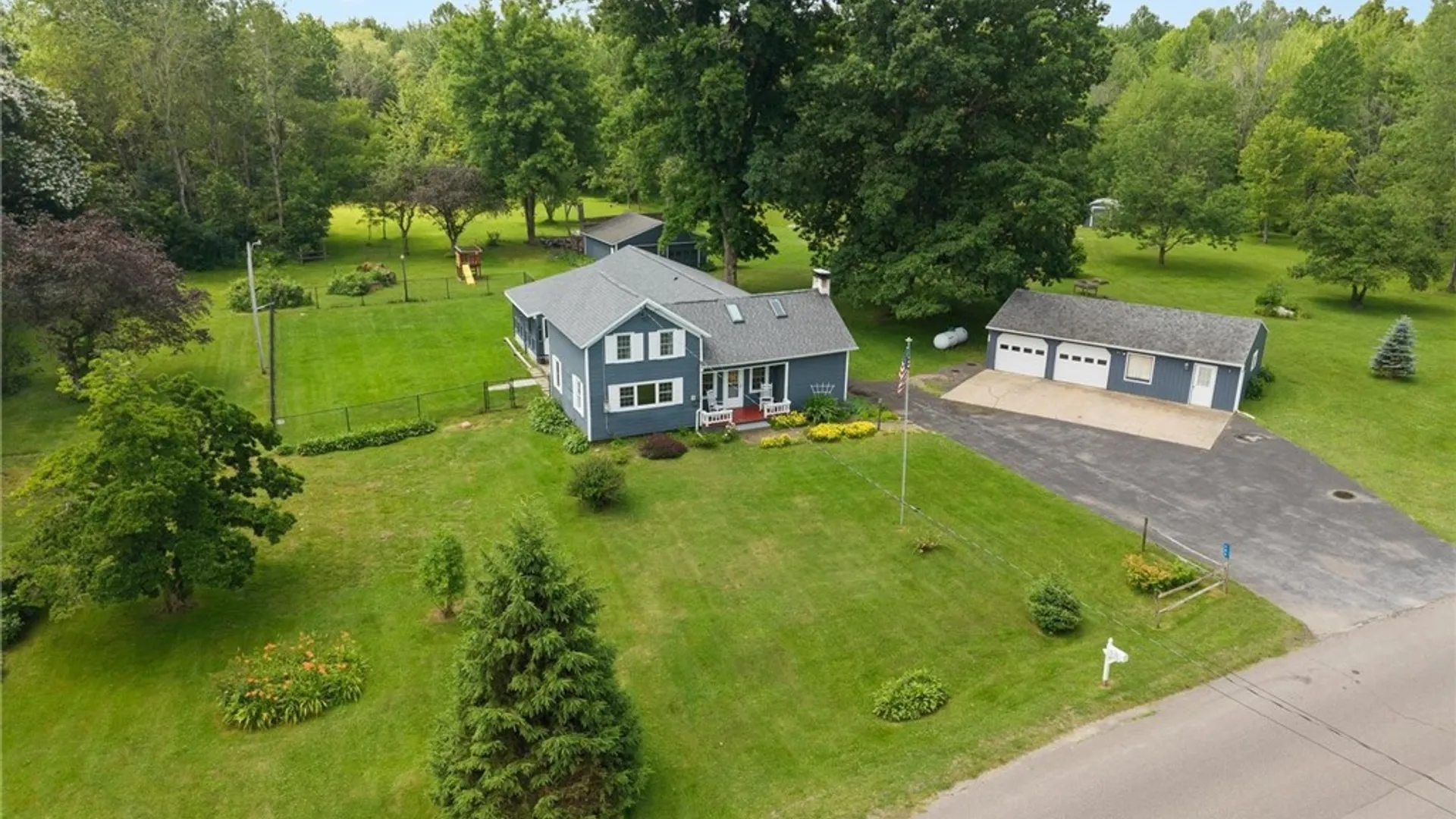 Property at 305 Howard Road, Volney, NY 13069 3