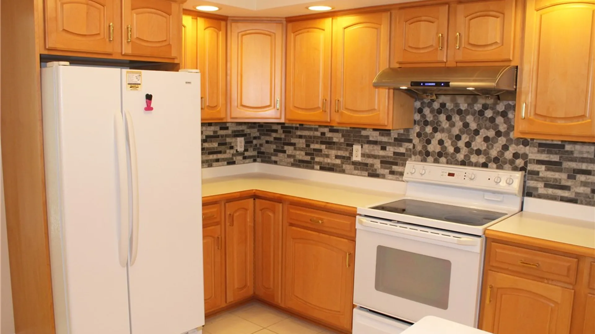 Property at 121 Brittany Circle, Brighton, NY 14618 6