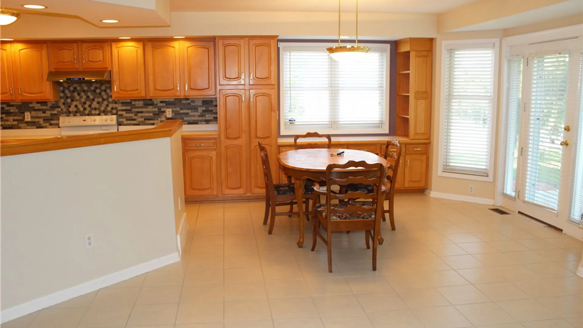 Property at 121 Brittany Circle, Brighton, NY 14618 10