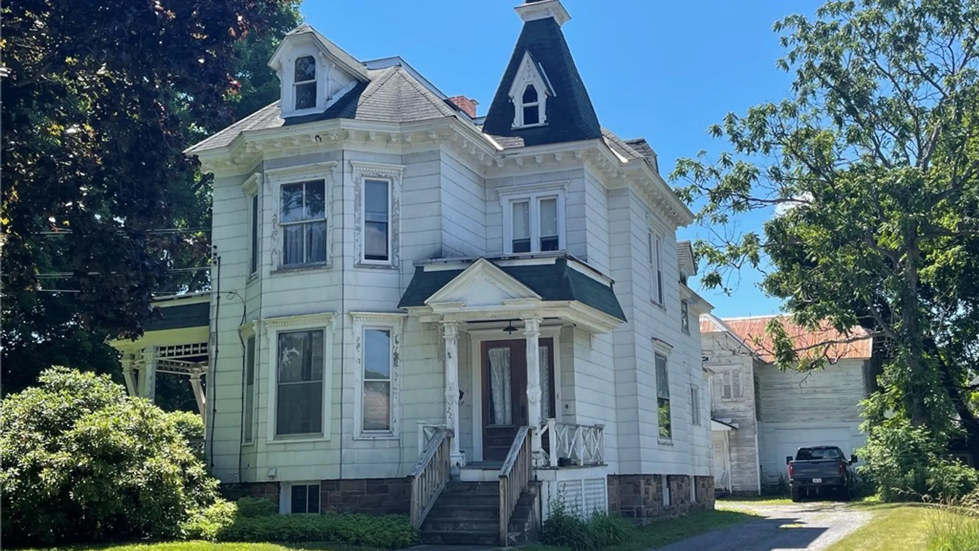 Property at 229 Park Avenue, Oneida, NY 13421 2