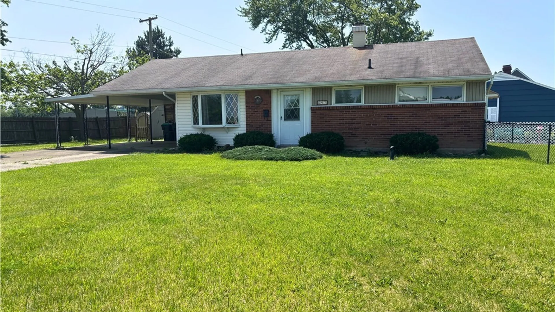 Property at 97 Schwegler Road, Grand Island, NY 14072 2