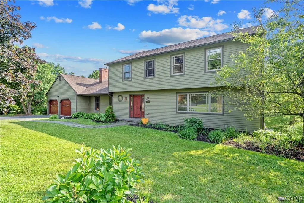 Property at 8294 Prestwick Drive, Manlius, NY 13104