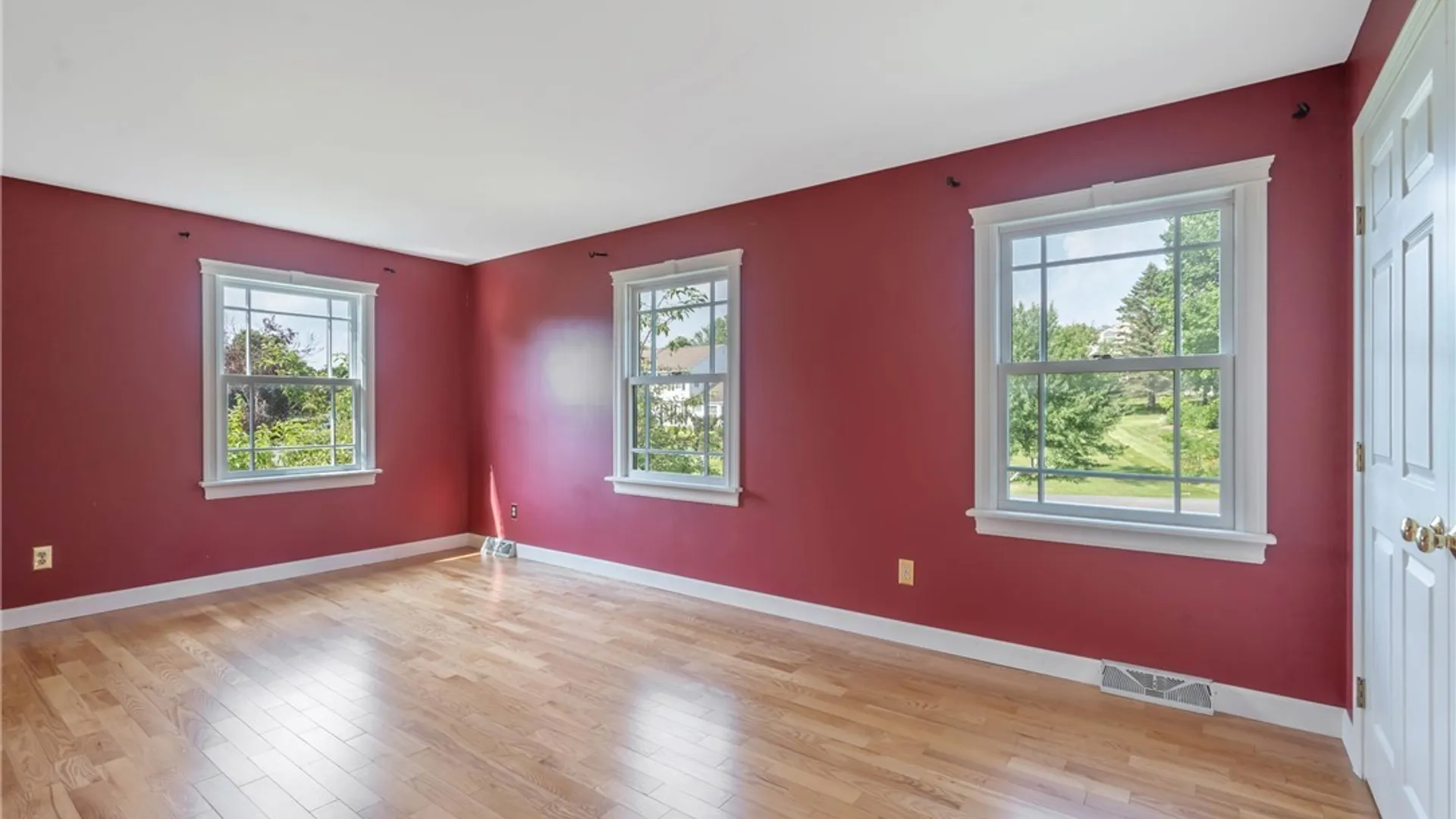 Property at 8294 Prestwick Drive, Manlius, NY 13104 33