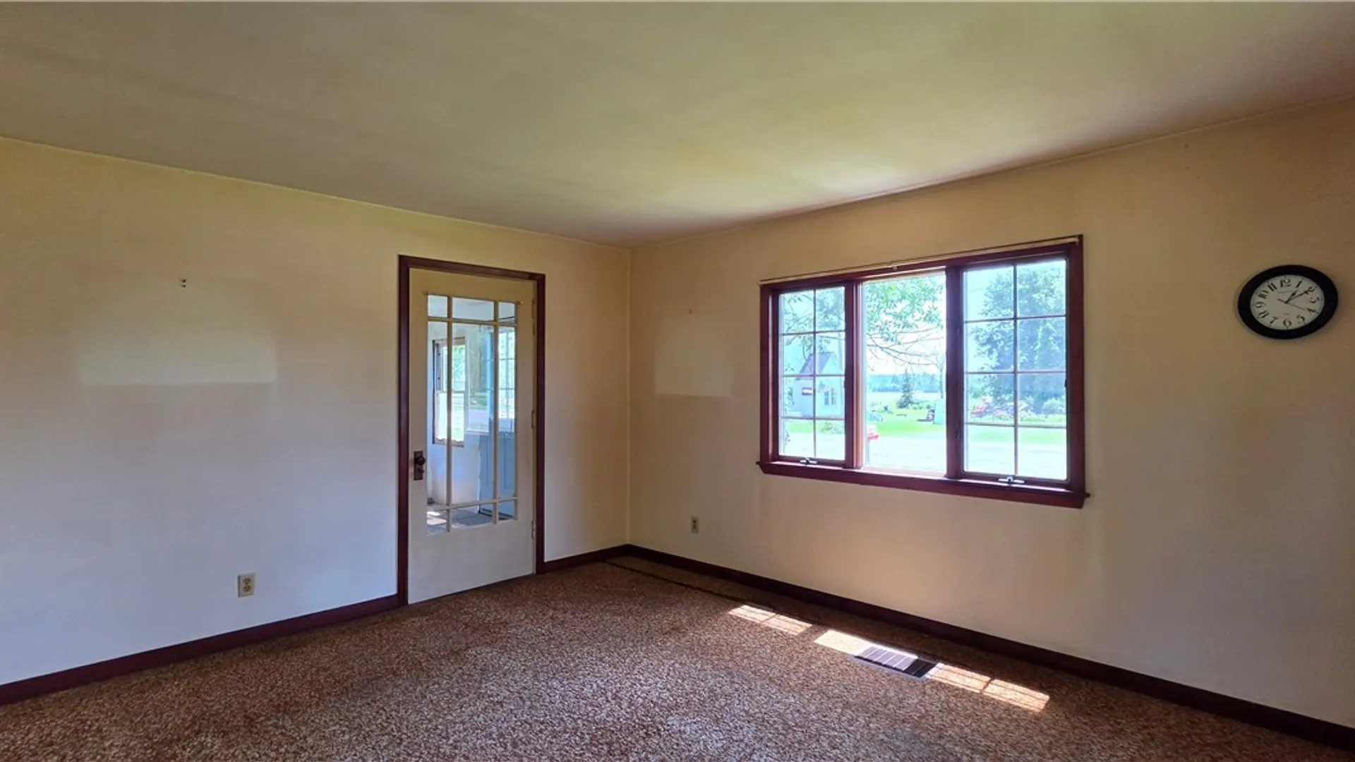 Property at 8805 Chestnut Ridge Road, Royalton, NY 14067 32