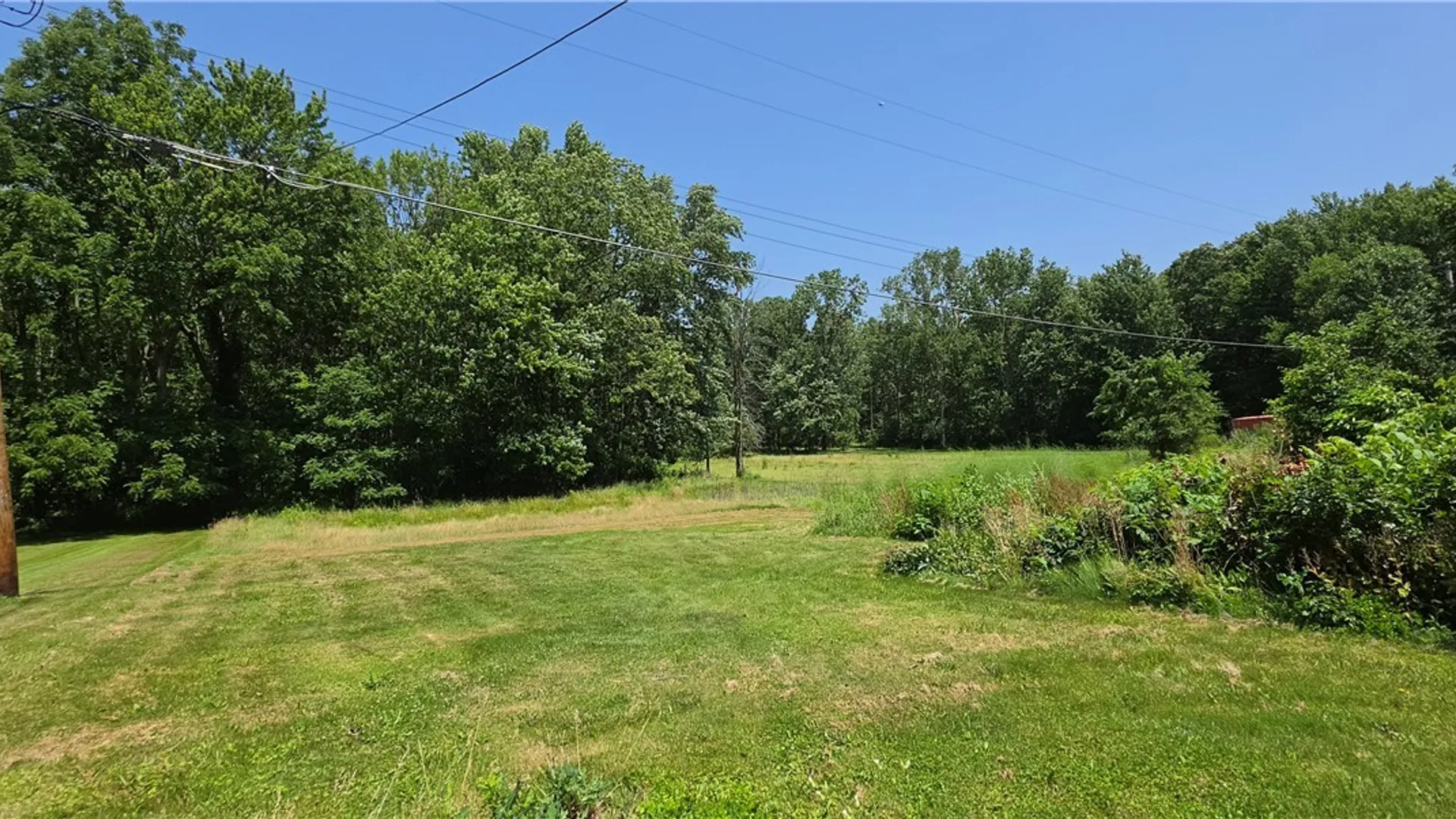 Property at 8805 Chestnut Ridge Road, Royalton, NY 14067 4