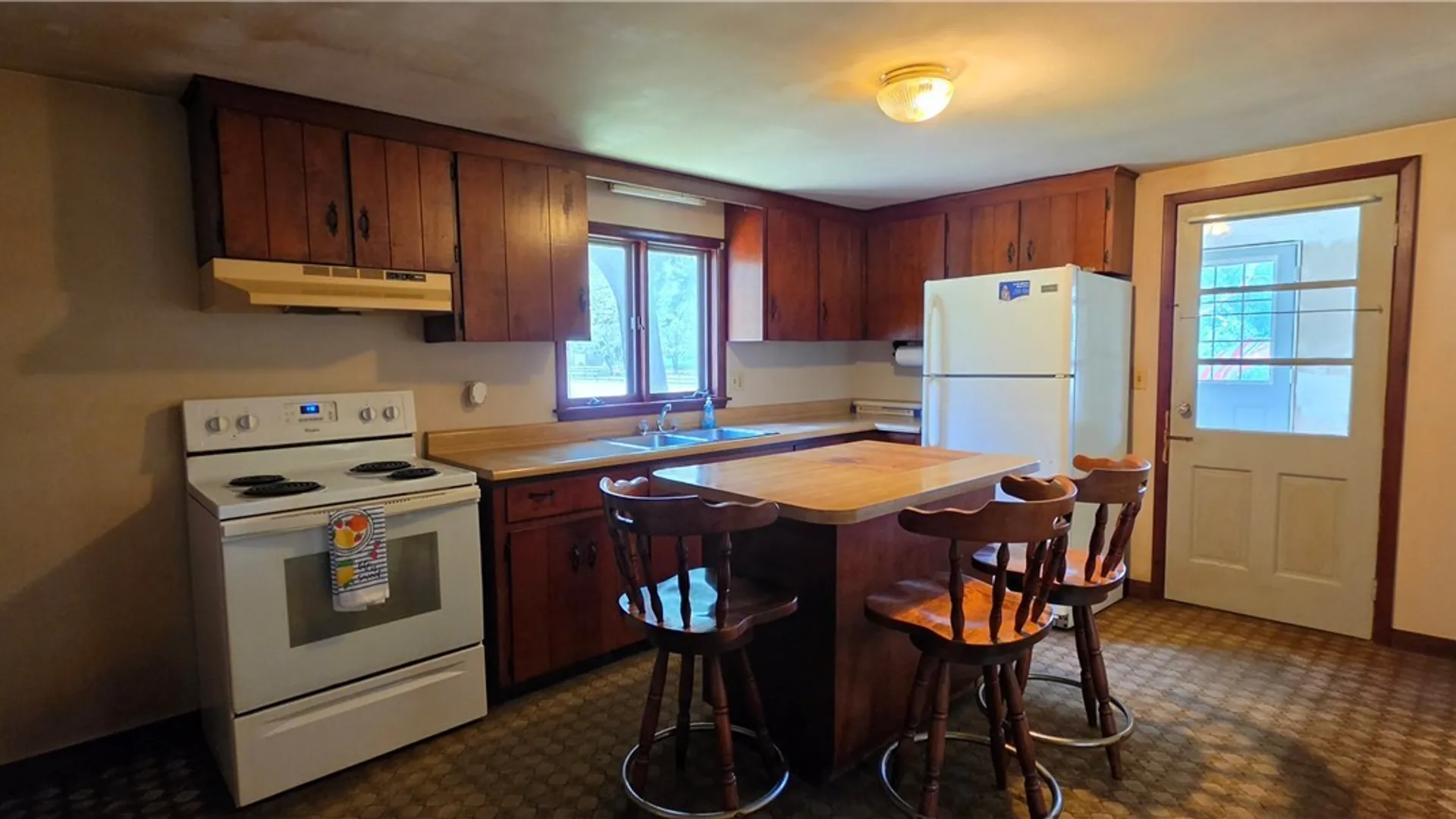 Property at 8805 Chestnut Ridge Road, Royalton, NY 14067 20