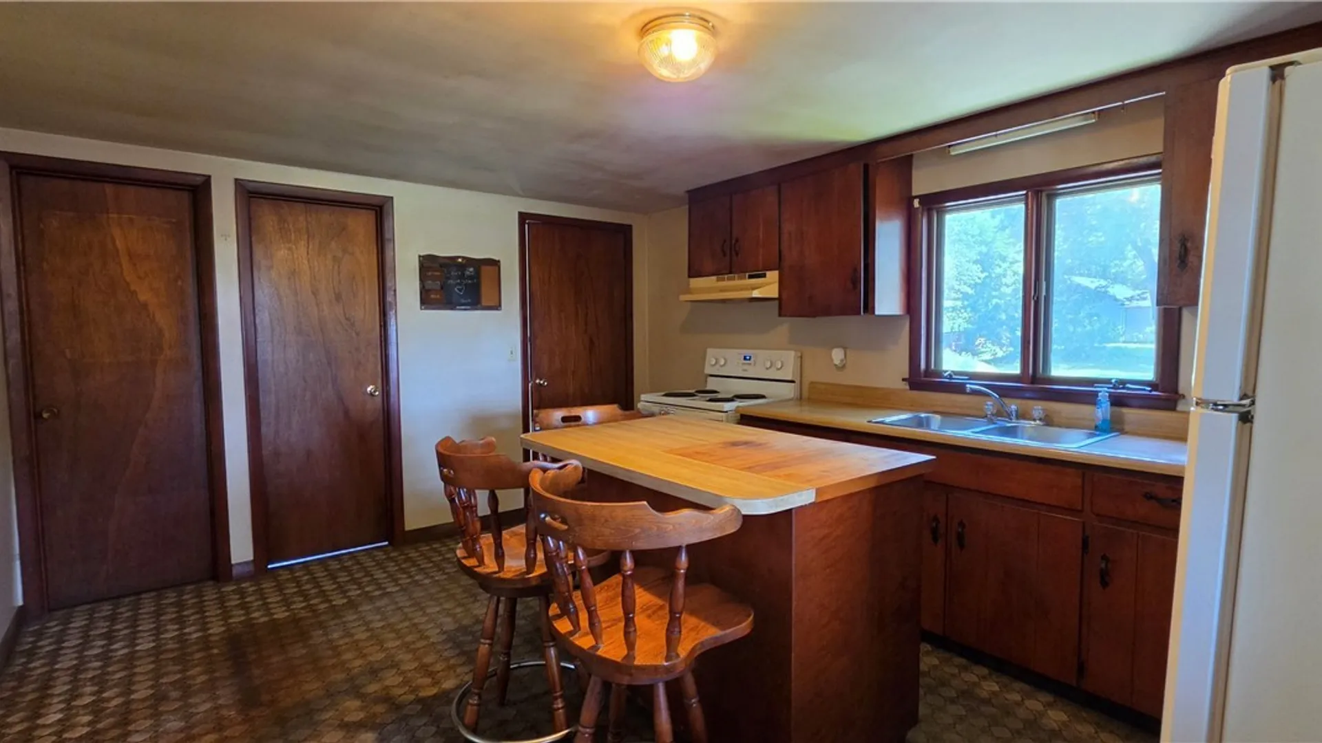 Property at 8805 Chestnut Ridge Road, Royalton, NY 14067 21