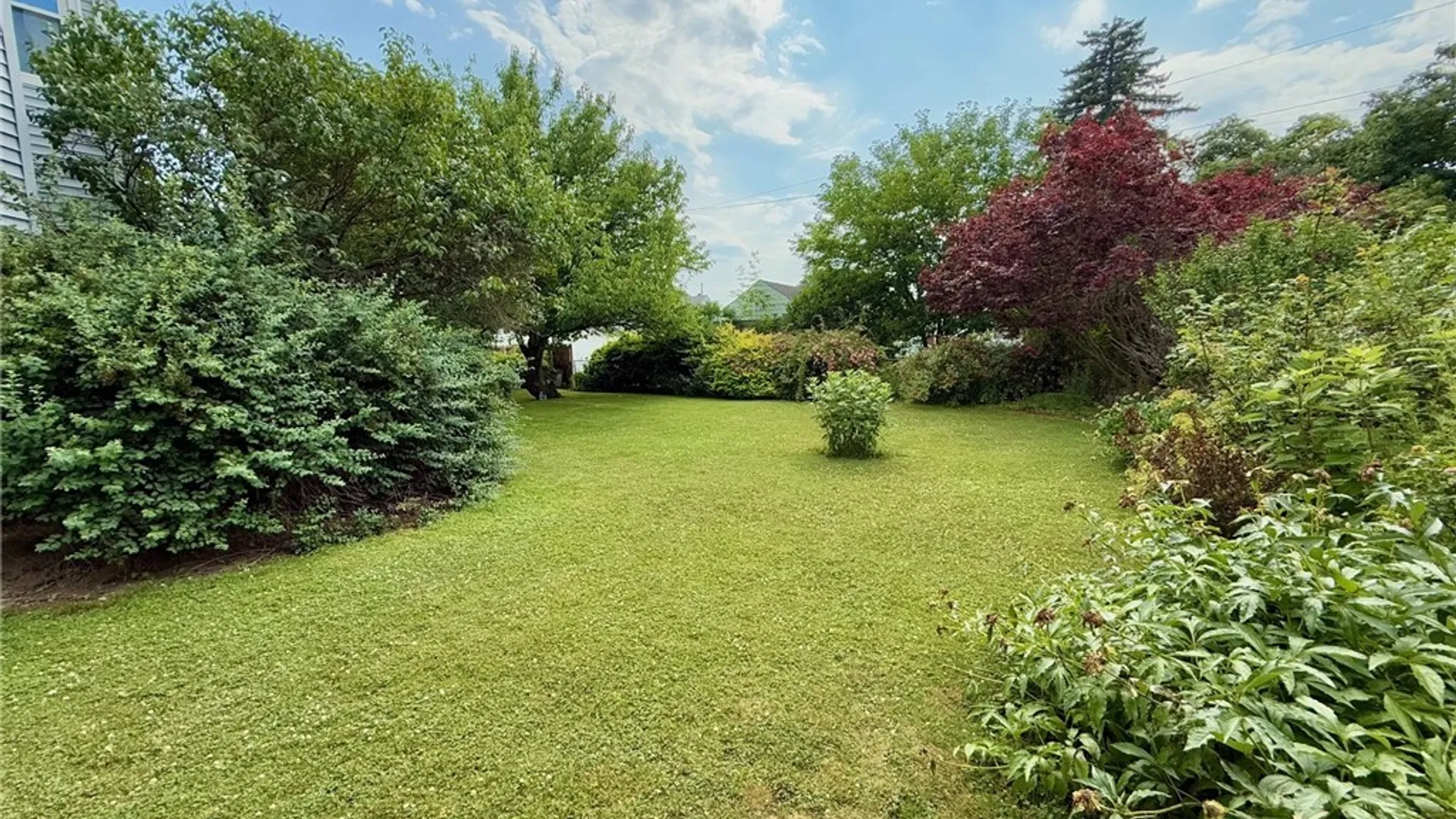 Property at 2821 Walnut Avenue, Niagara Falls, NY 14301 8
