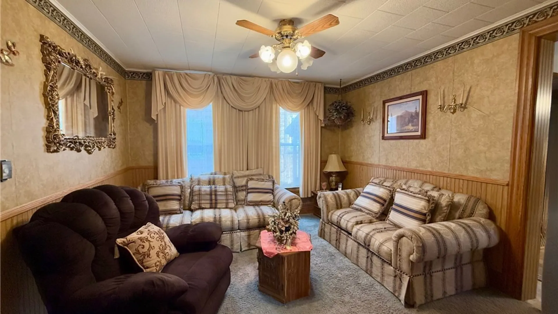 Property at 2821 Walnut Avenue, Niagara Falls, NY 14301 22
