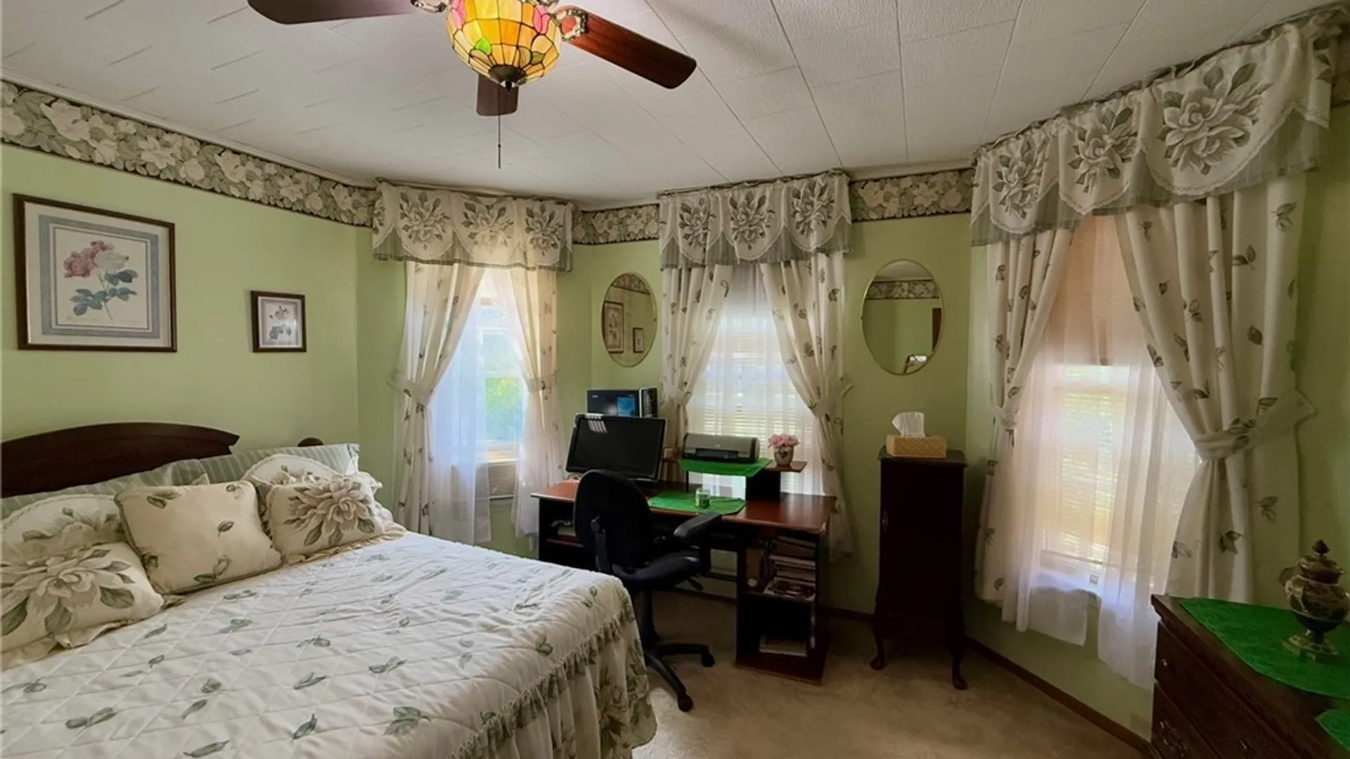 Property at 2821 Walnut Avenue, Niagara Falls, NY 14301 27