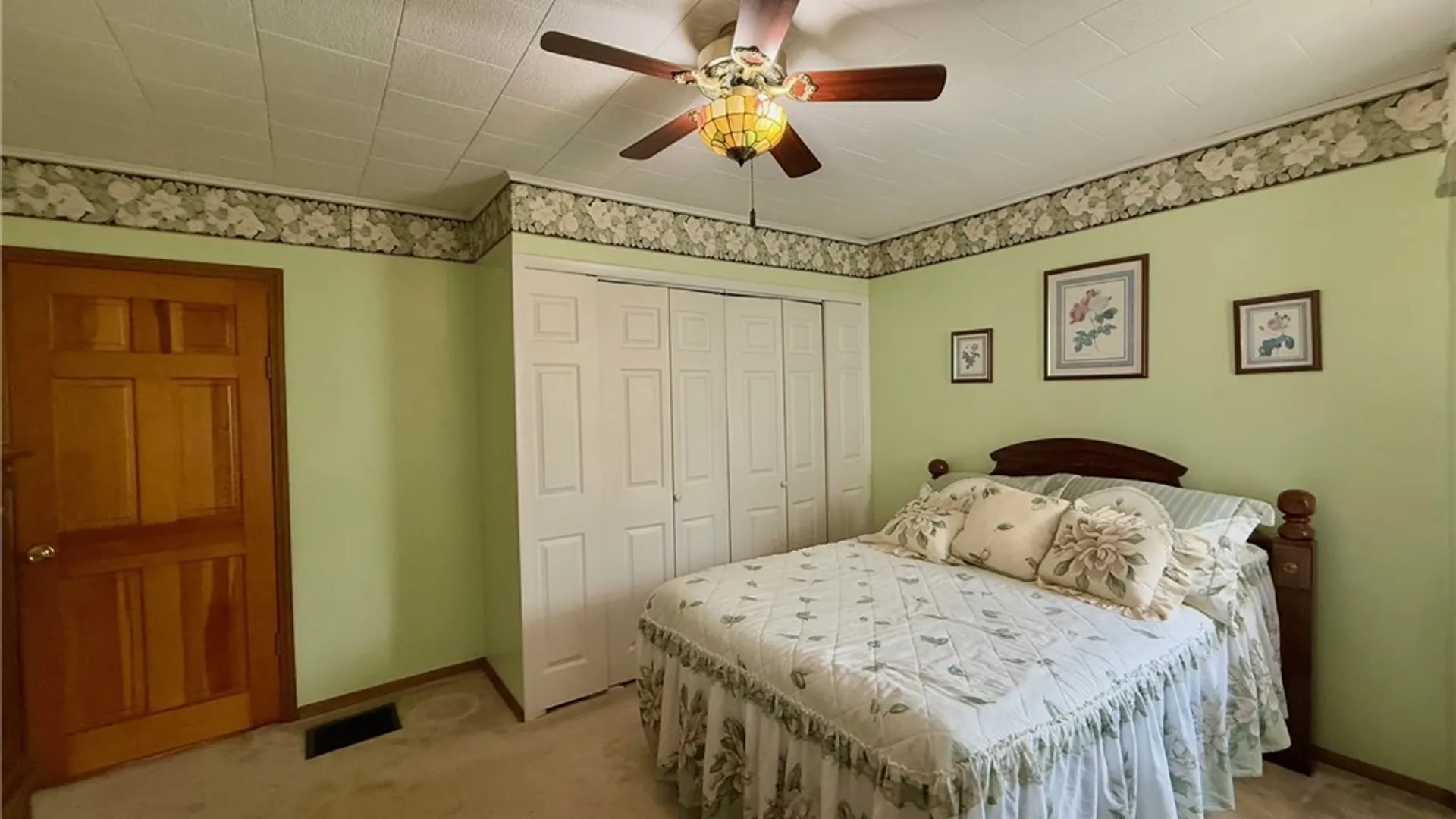 Property at 2821 Walnut Avenue, Niagara Falls, NY 14301 26