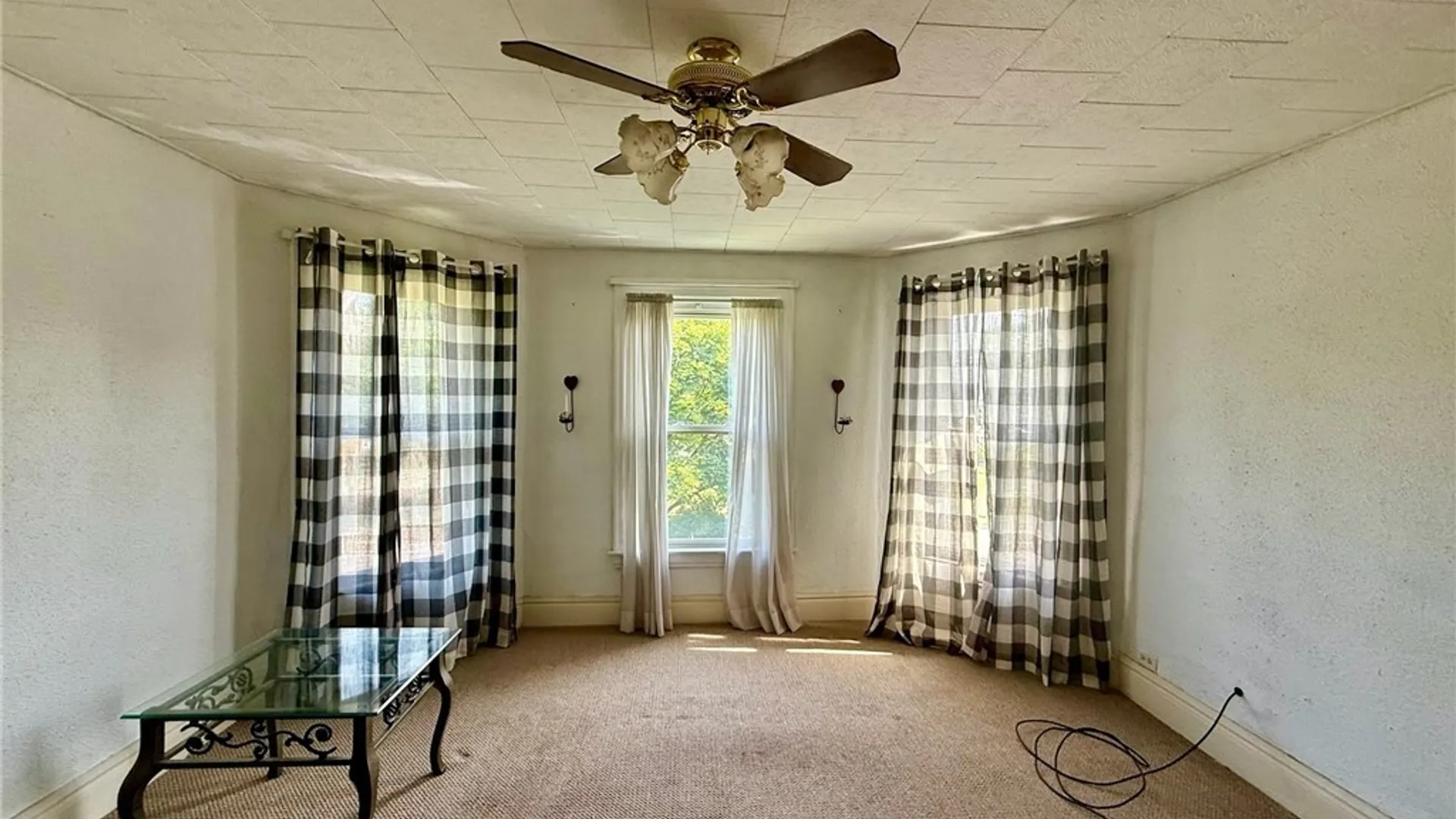 Property at 2821 Walnut Avenue, Niagara Falls, NY 14301 35