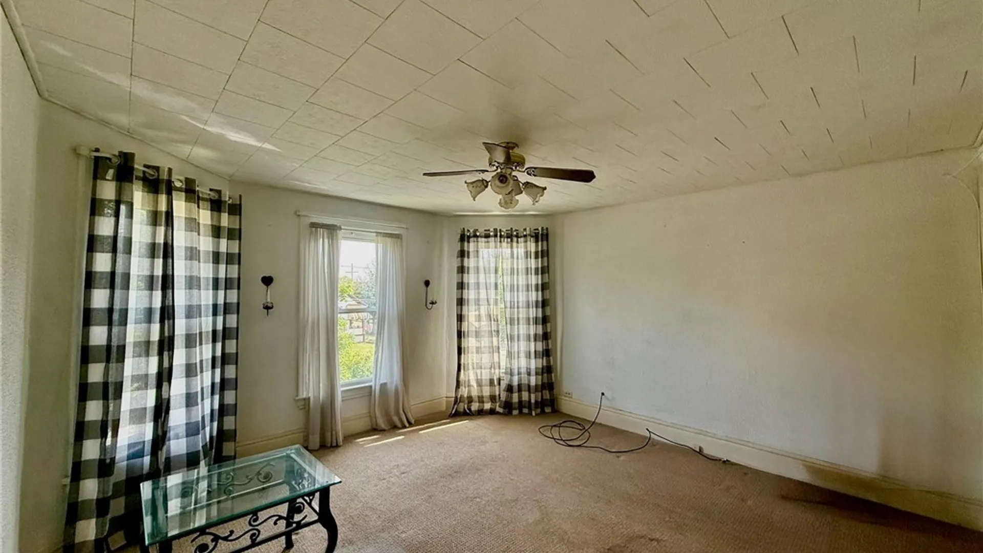 Property at 2821 Walnut Avenue, Niagara Falls, NY 14301 36