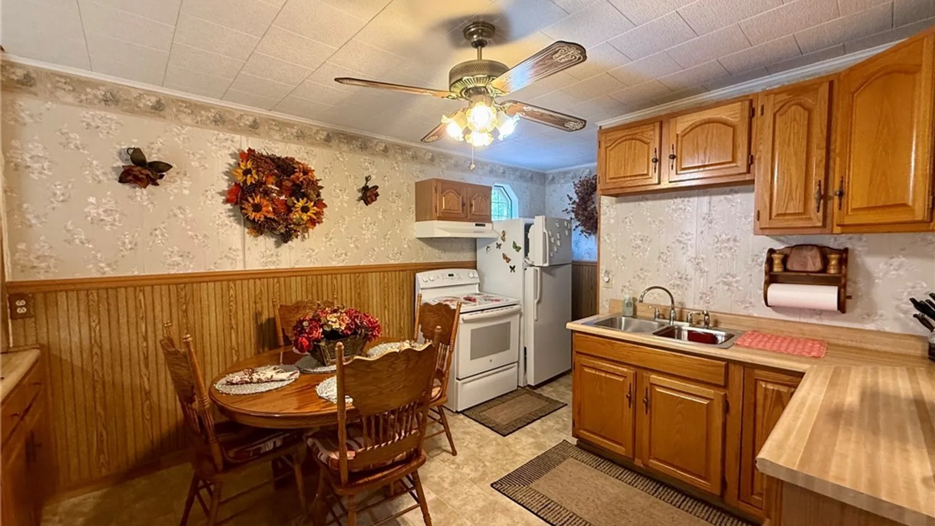 Property at 2821 Walnut Avenue, Niagara Falls, NY 14301 15