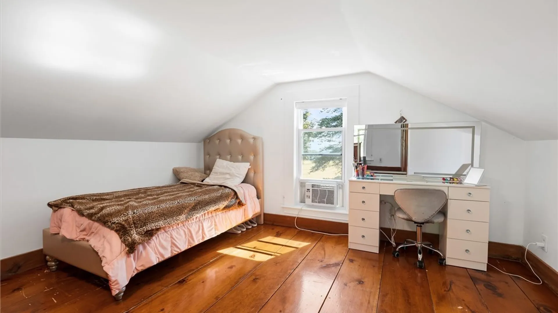 Property at 1631 Albring Road, Skaneateles, NY 13152 25