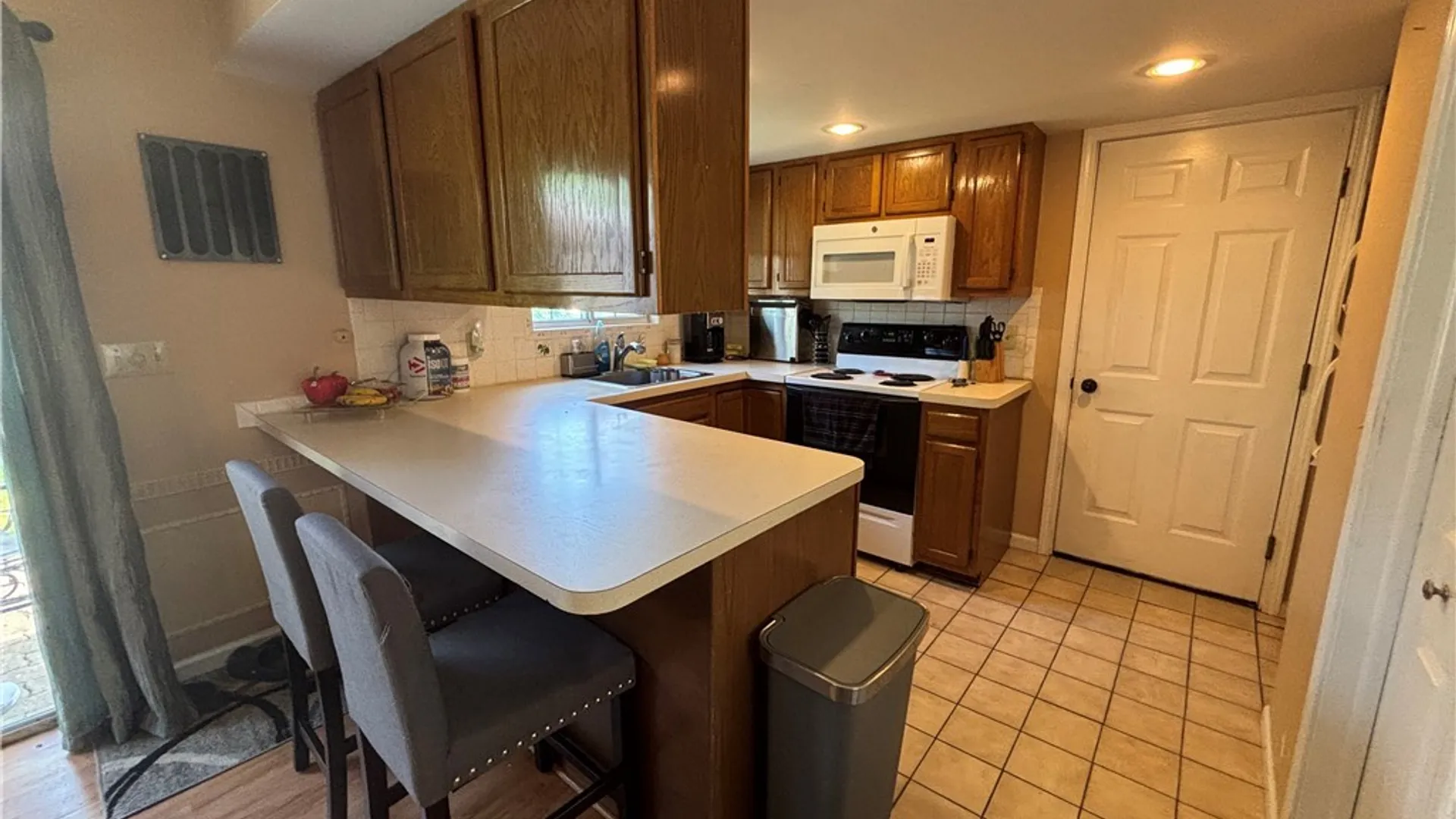 Property at 5-8 Gothic Lane, Lockport Town, NY 14094 23