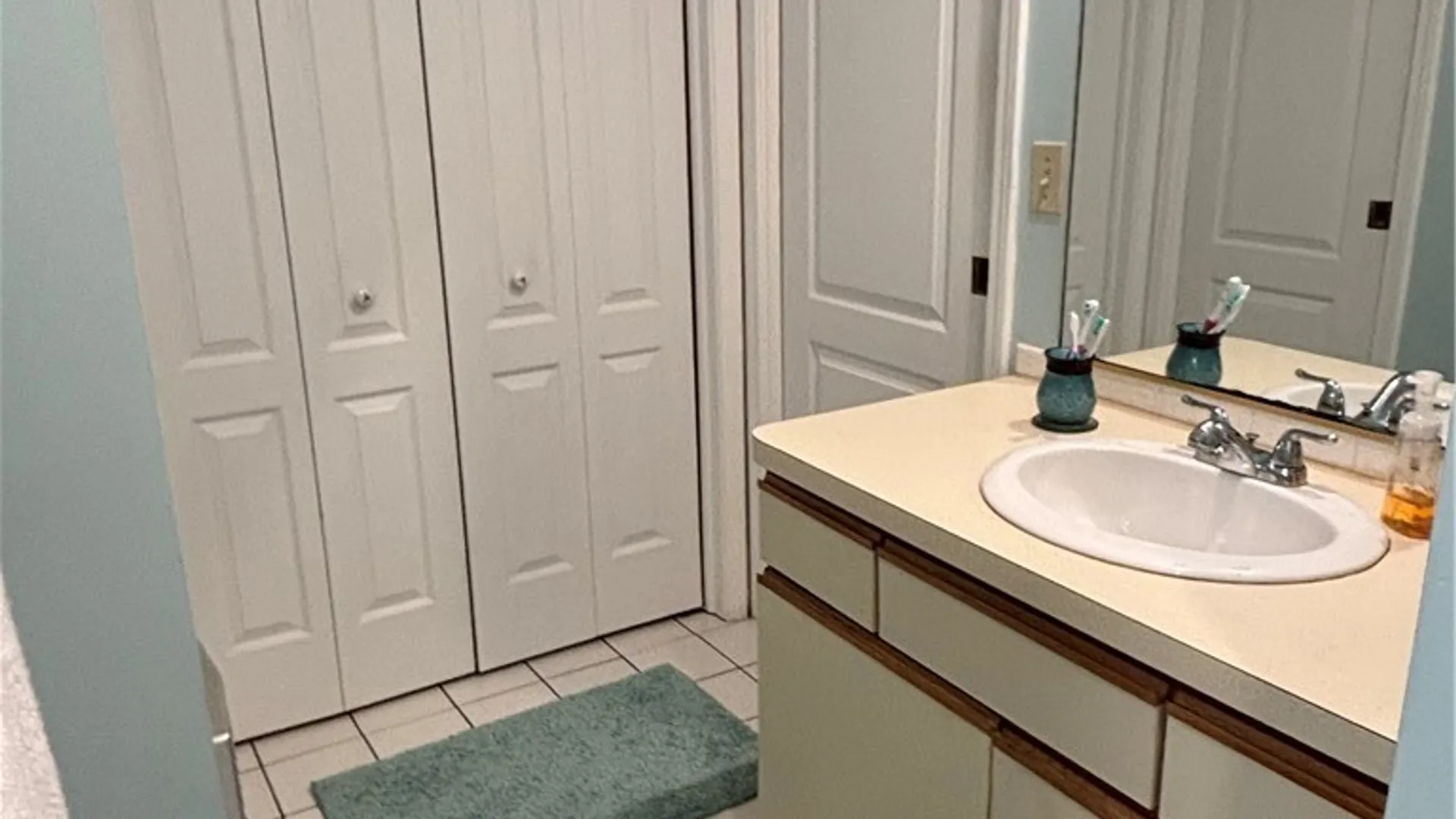 Property at 5-8 Gothic Lane, Lockport Town, NY 14094 28