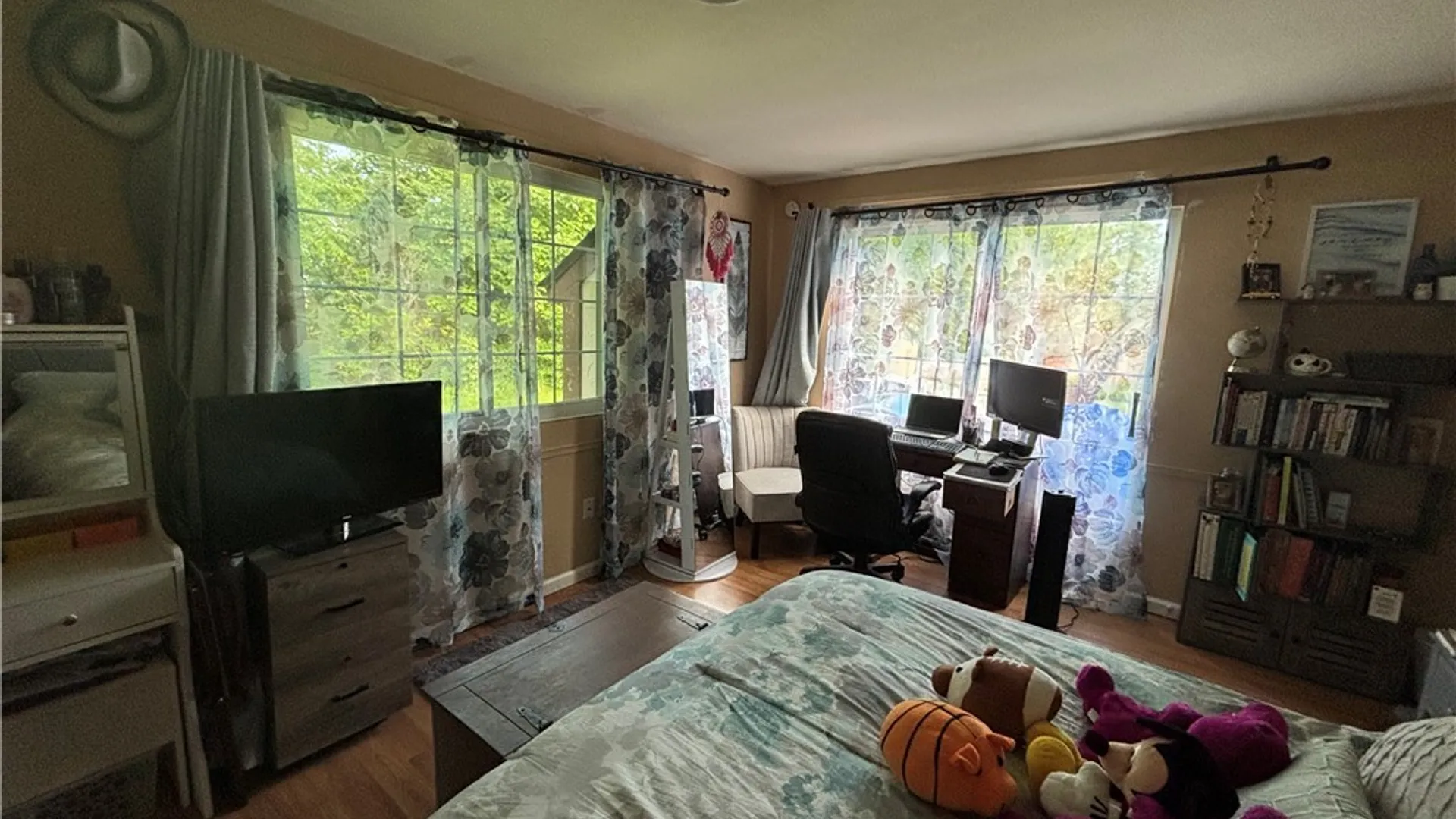 Property at 5-8 Gothic Lane, Lockport Town, NY 14094 29