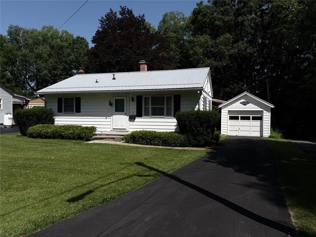 Property at 3 Demarest Avenue, Sidney, NY 13838