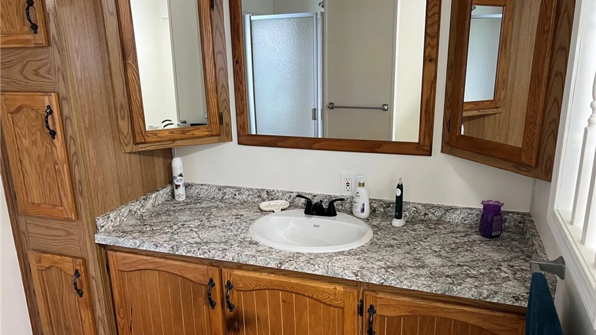 Property at 338 MATTHEW DR, New Hartford, NY 13323 25