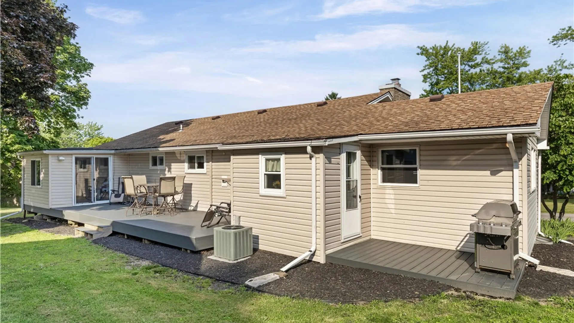Property at 7115 Central Ave, Sodus, NY 14555 10