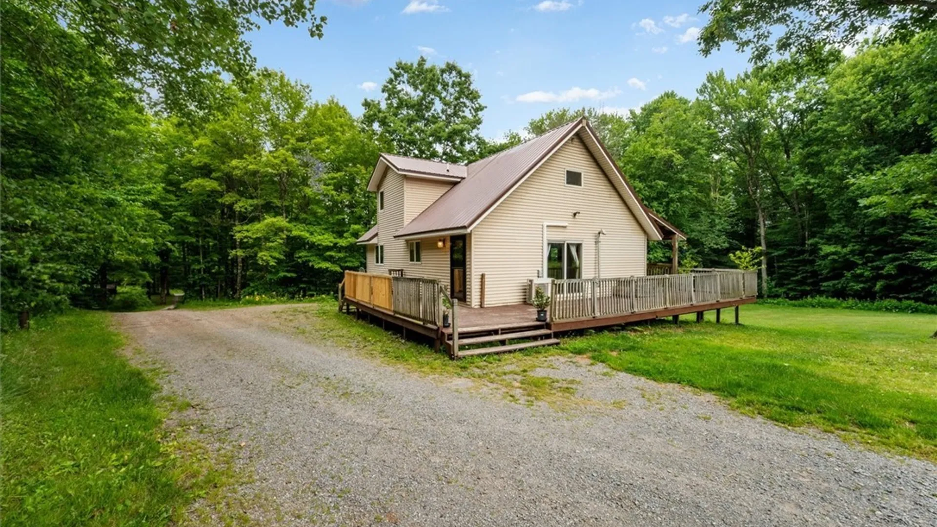 Property at 8390 Halstead Road, Vienna, NY 13308 3