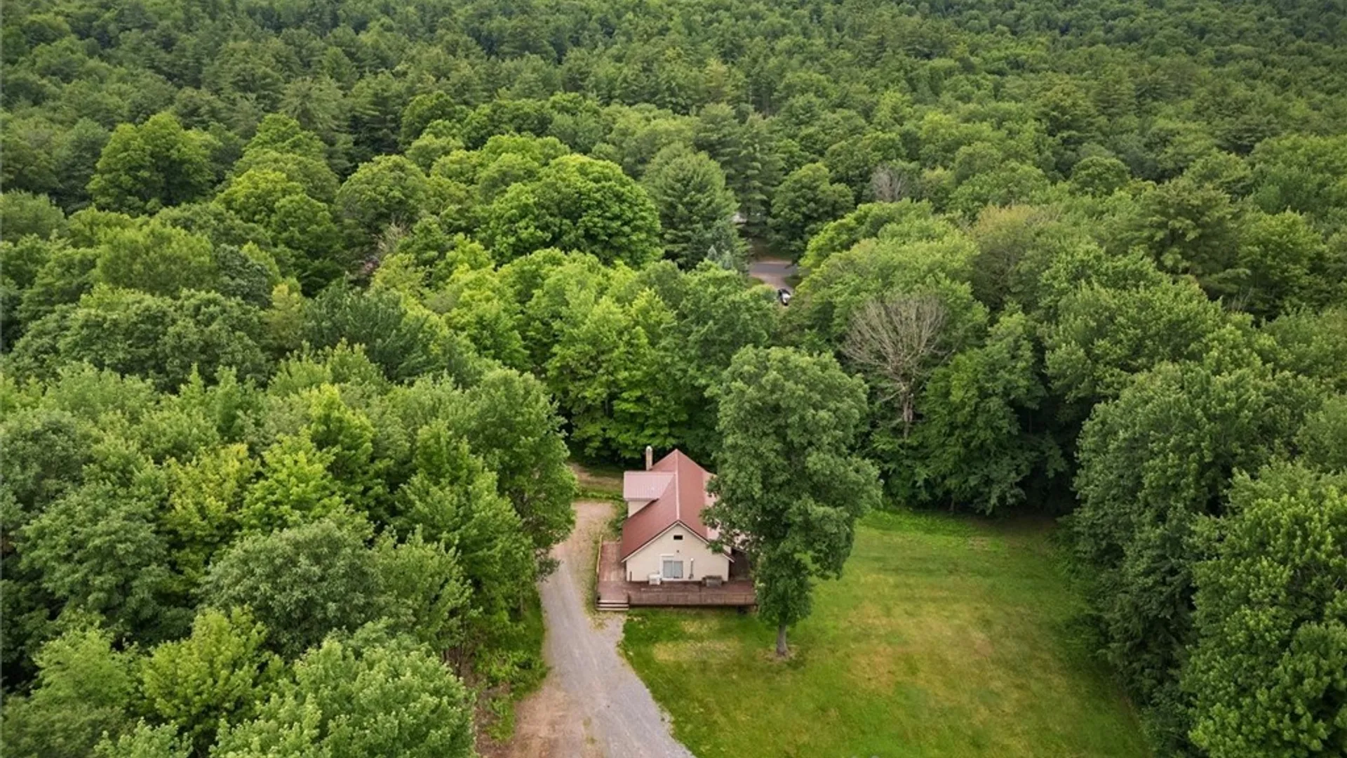 Property at 8390 Halstead Road, Vienna, NY 13308 4