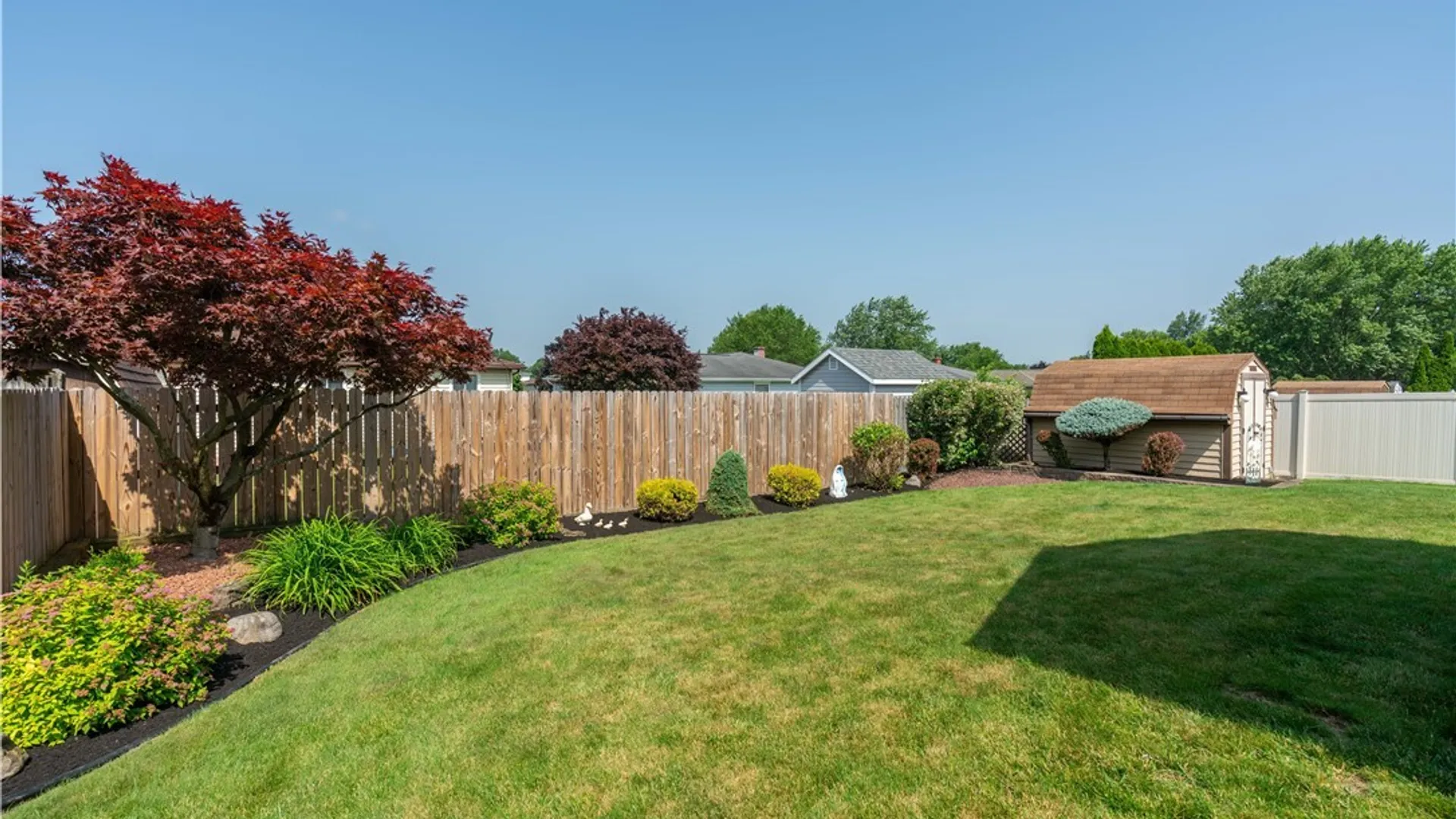Property at 283 Barbados Drive, Cheektowaga, NY 14227 8