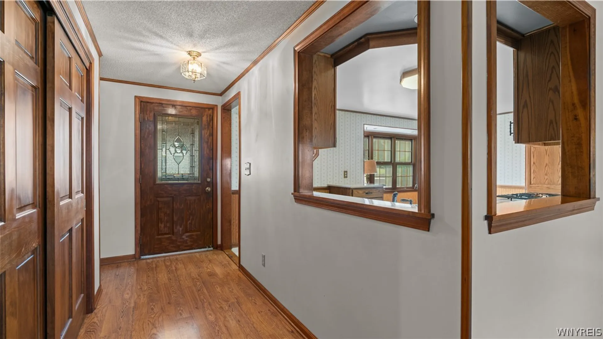 Property at 283 Barbados Drive, Cheektowaga, NY 14227 12