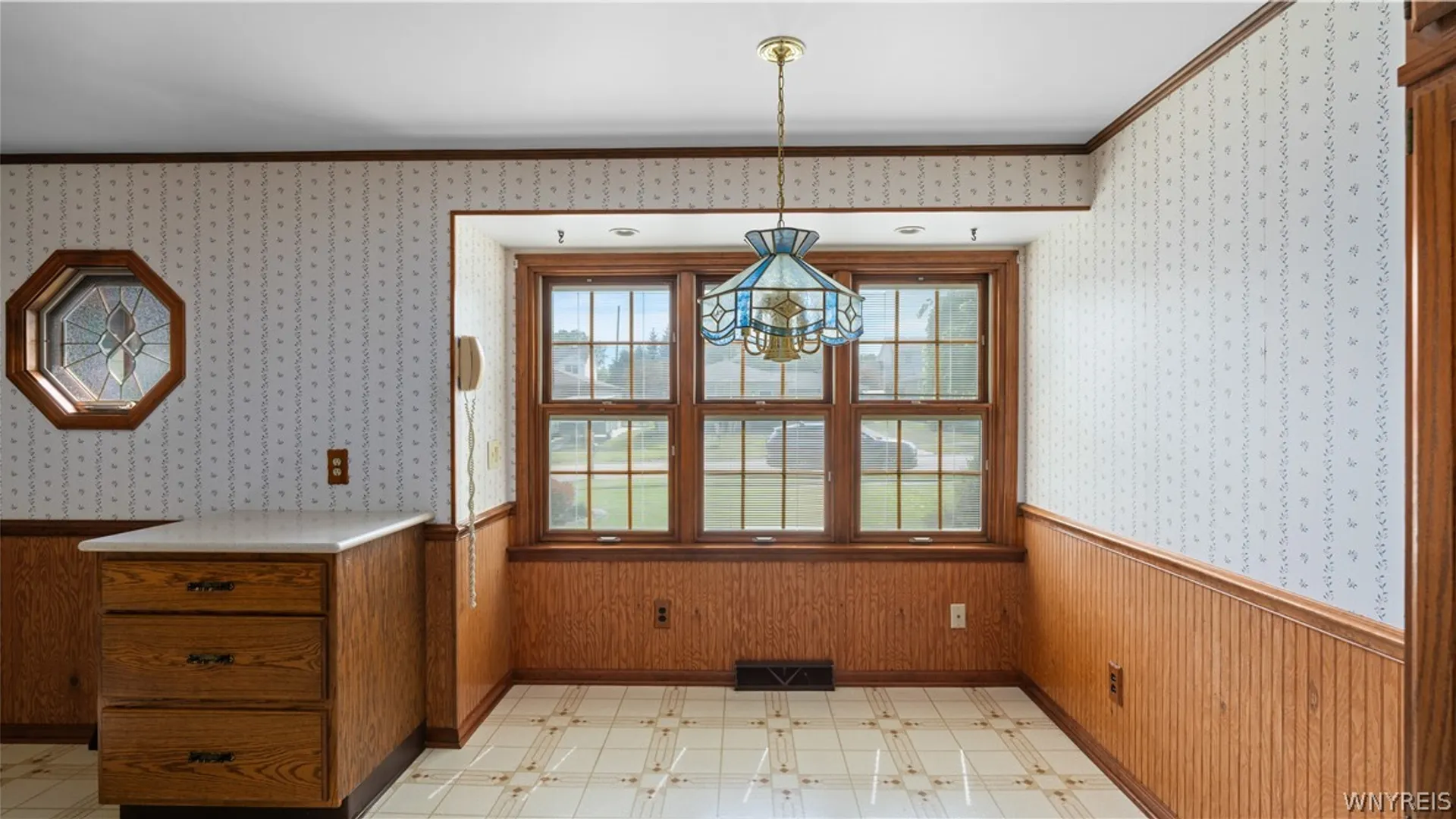 Property at 283 Barbados Drive, Cheektowaga, NY 14227 16