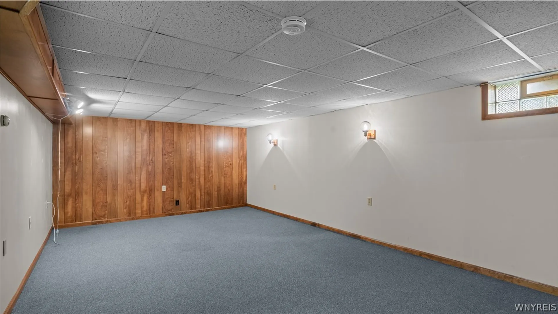 Property at 283 Barbados Drive, Cheektowaga, NY 14227 37