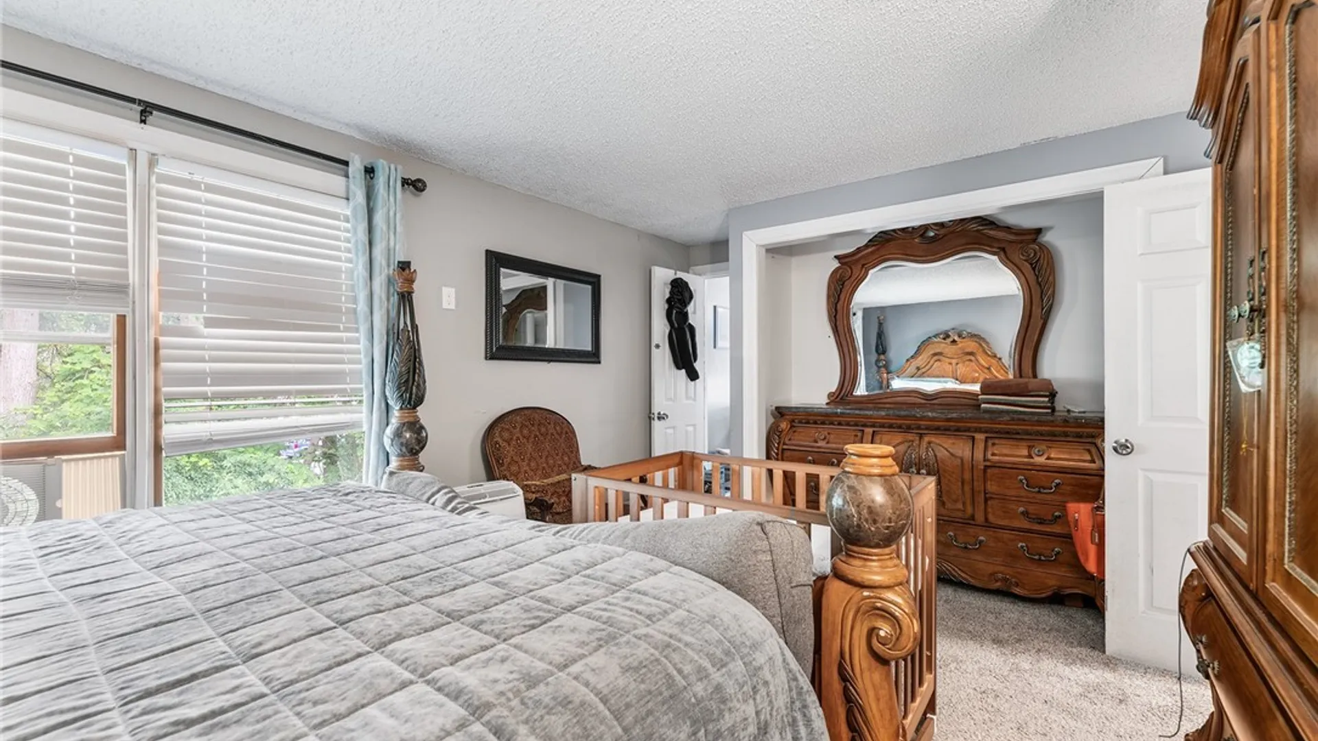 Property at 35 Deepwood Court, Amherst, NY 14228 22