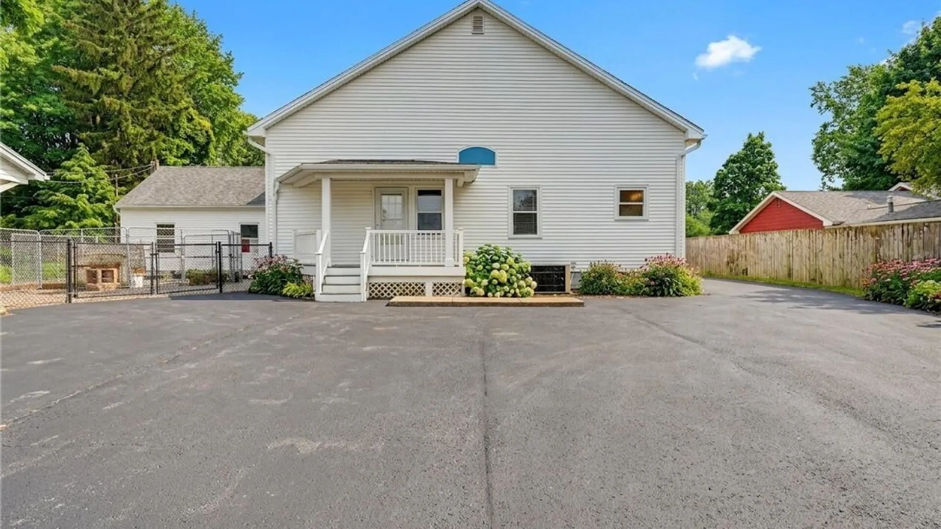 Property at 6790 Gowanda State Road, Hamburg, NY 14075 47