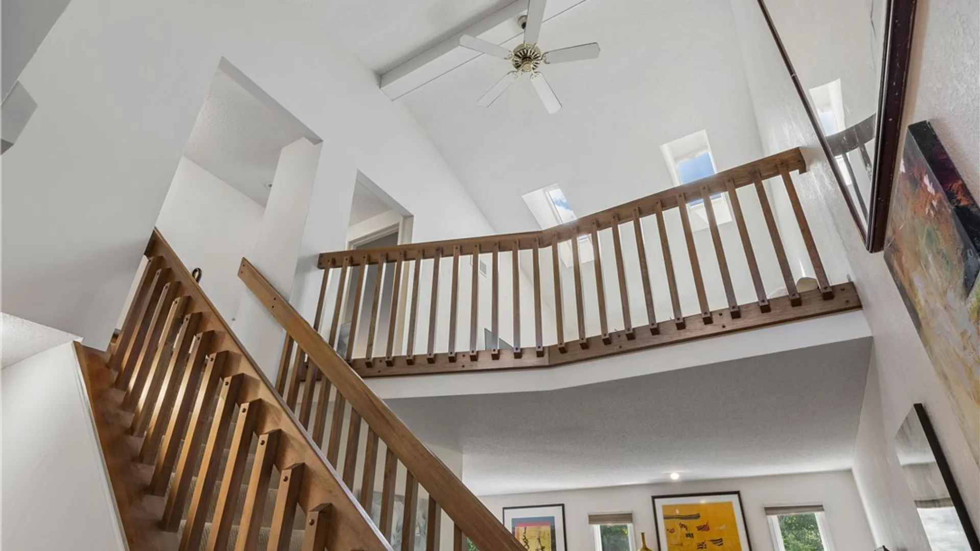 Property at 5411 Village Station Circle, Clarence, NY 14221 6