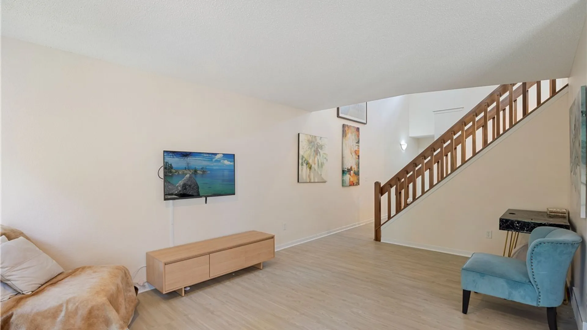 Property at 5411 Village Station Circle, Clarence, NY 14221 9