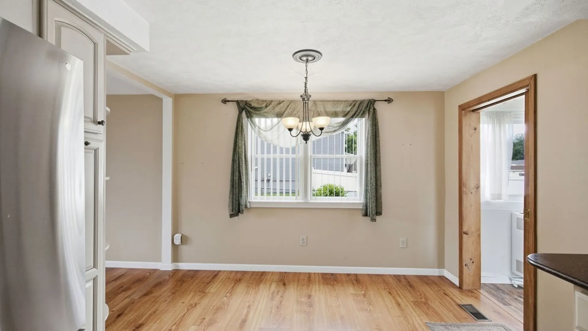Property at 92 Ferndale Lane, Manlius, NY 13116 27