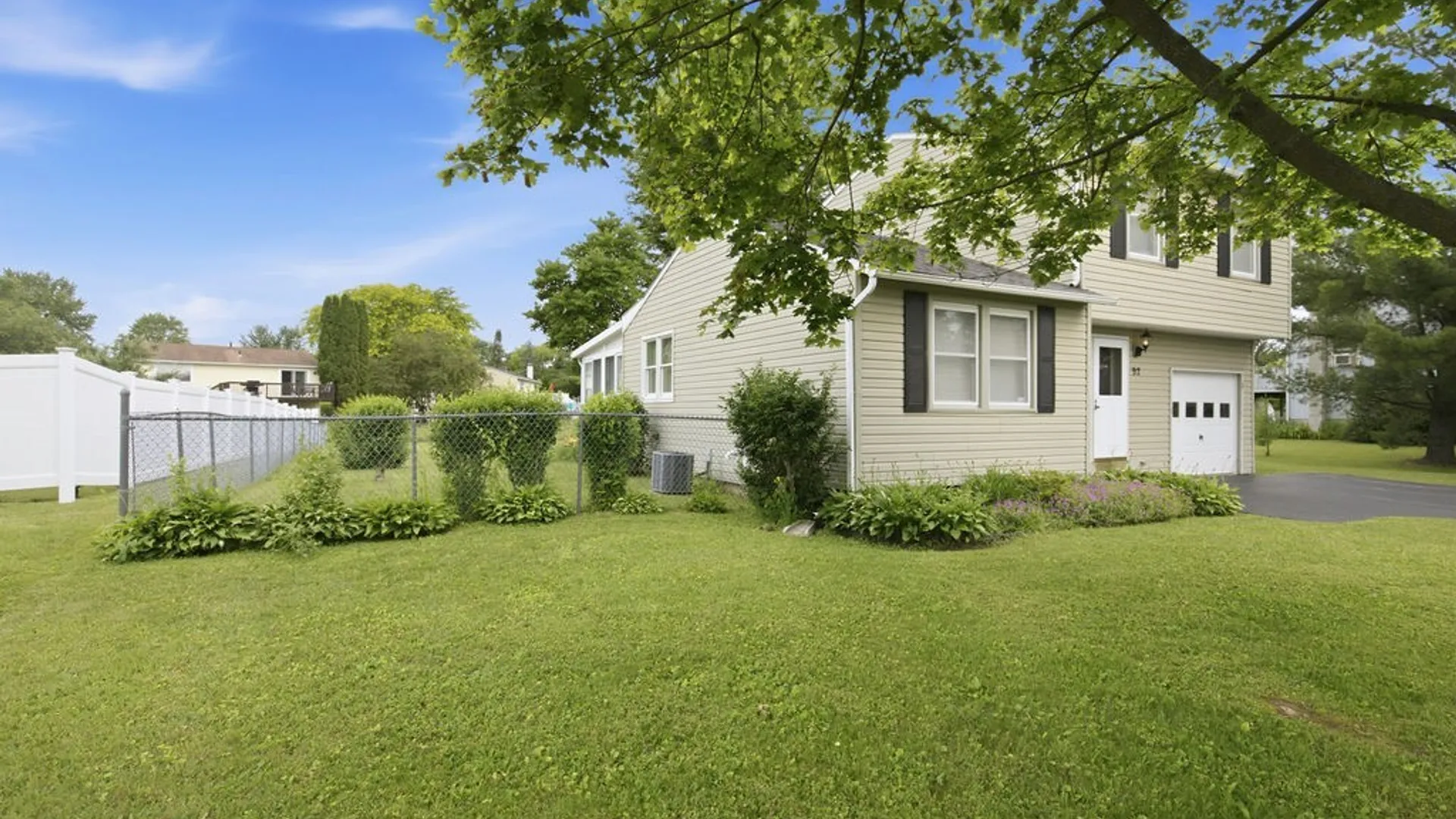 Property at 92 Ferndale Lane, Manlius, NY 13116 5