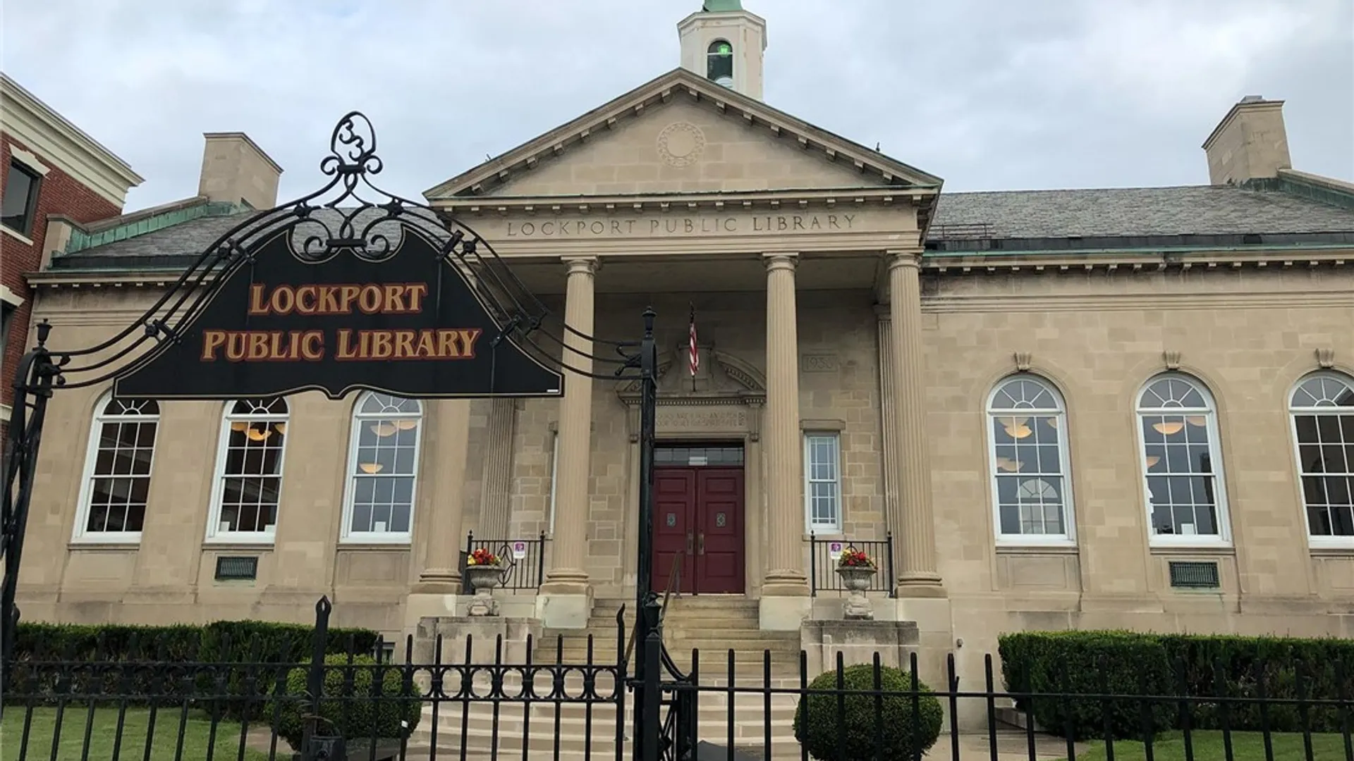 Property at 12 W Main Street, Lockport City, NY 14094 31