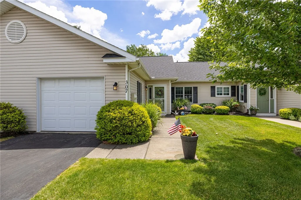 Property at 307 Walker Drive, Canandaigua City, NY 14424