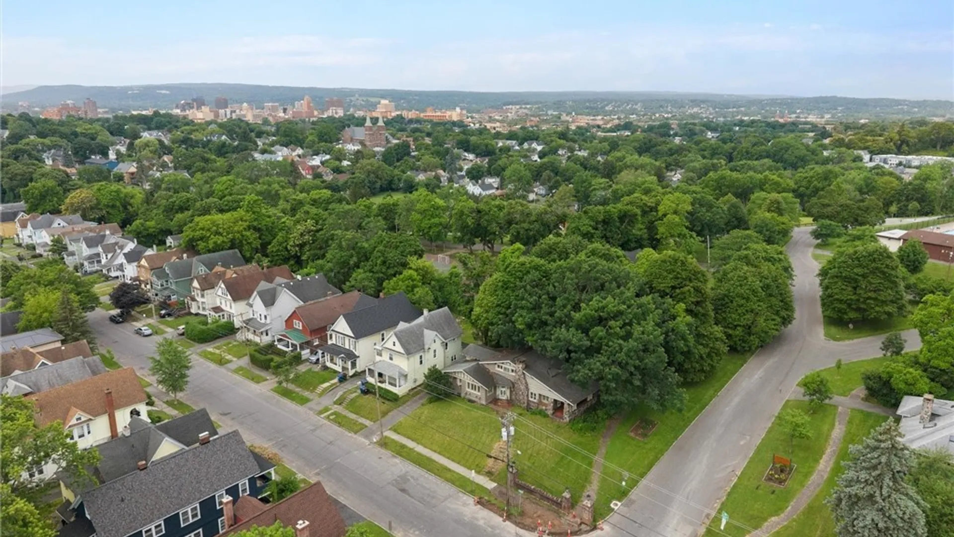 Property at 1035 Oak Street, Syracuse, NY 13203 41