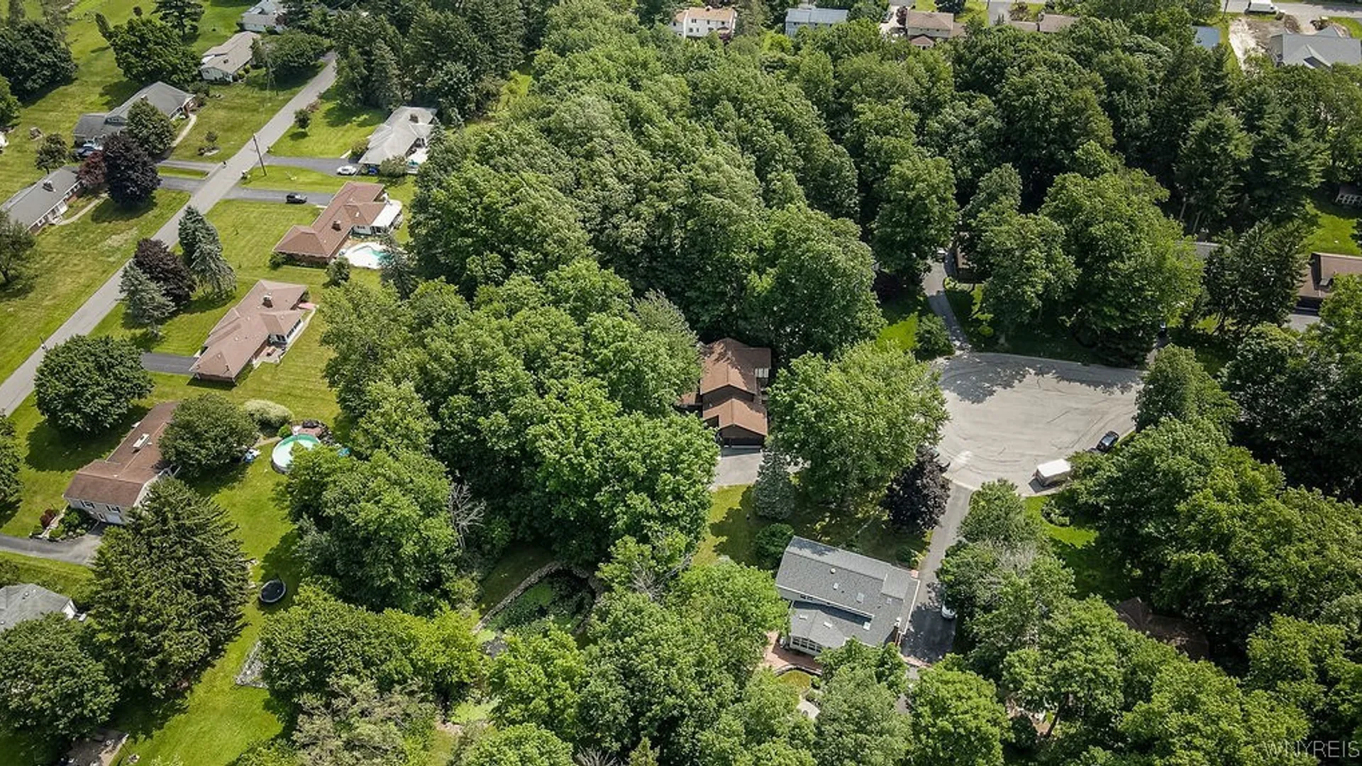 Property at 4700 Pine Manor, Clarence, NY 14031 47