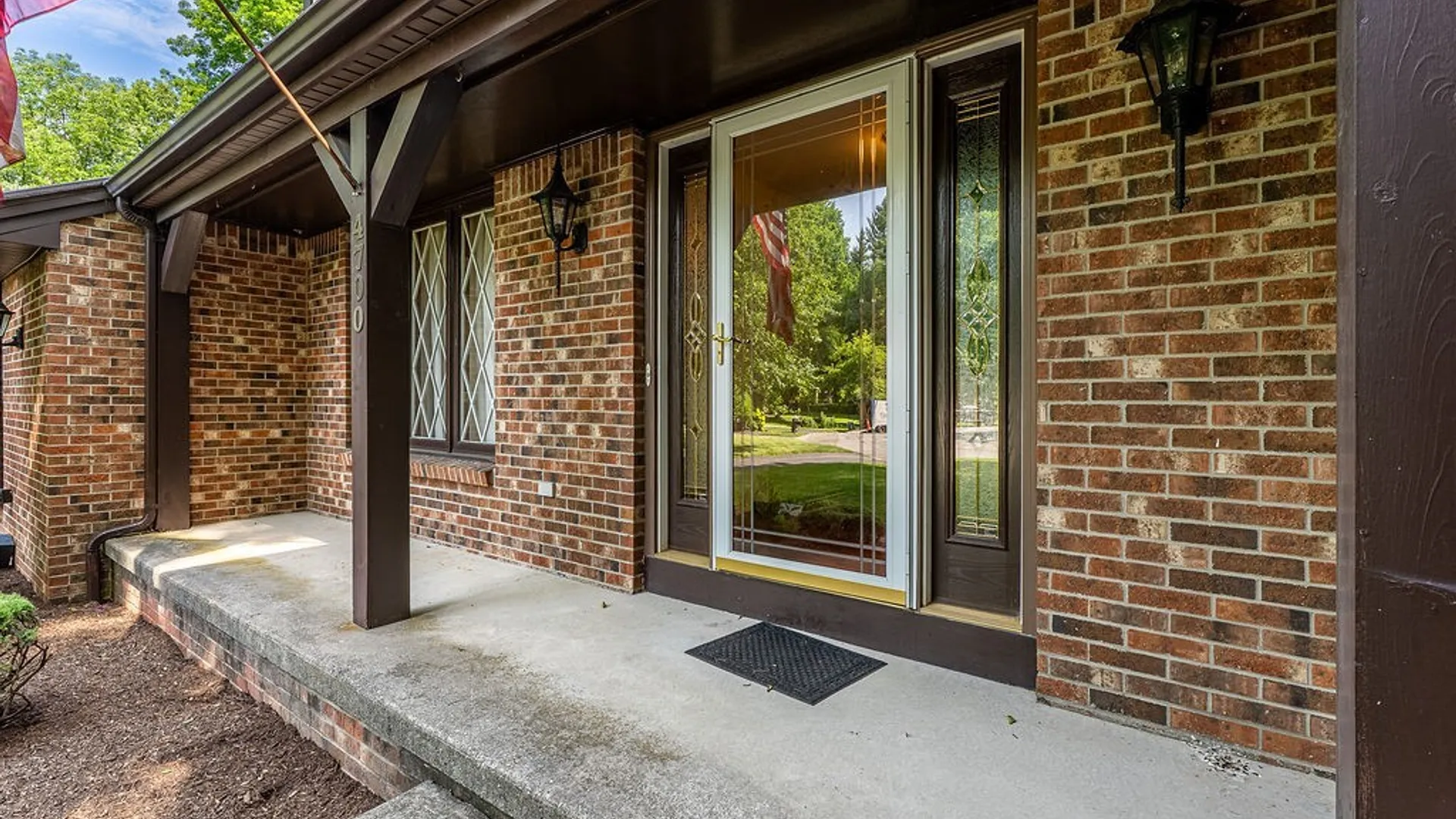 Property at 4700 Pine Manor, Clarence, NY 14031 4