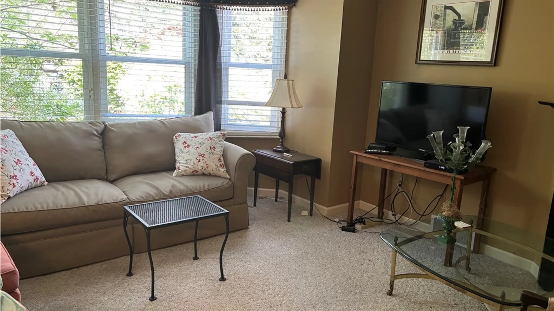 Property at 18 Old Mill Circle, Elma, NY 14059 5